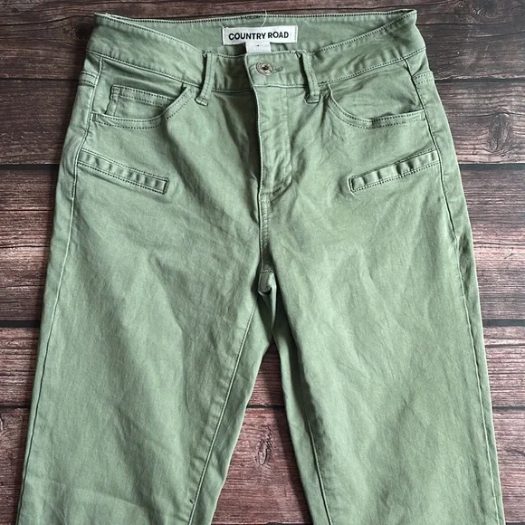 COUNTRY ROAD | Stretch khaki skinny leg trousers - Picture 3 of 10